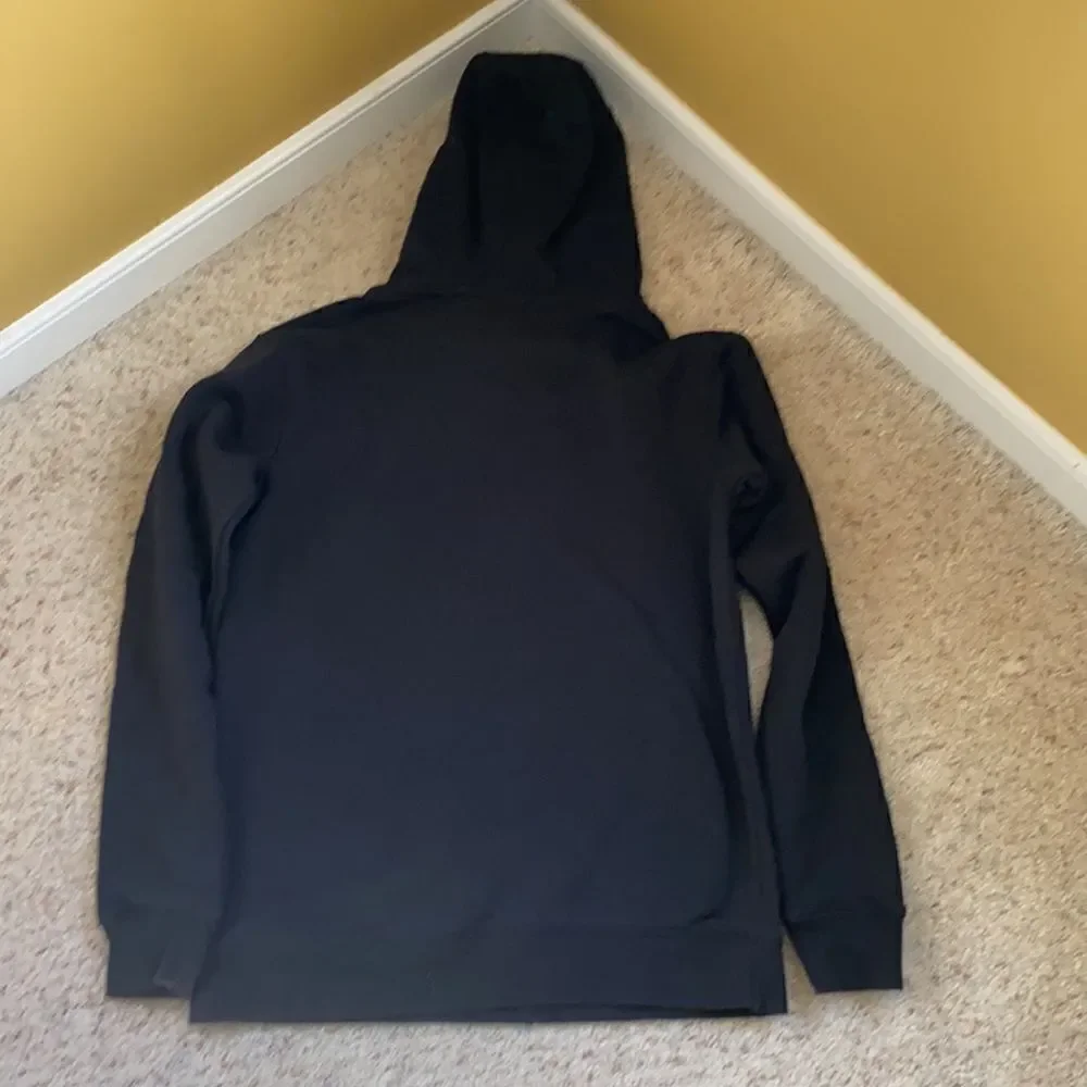 Penguins Hooded sweatshirt size adult small.